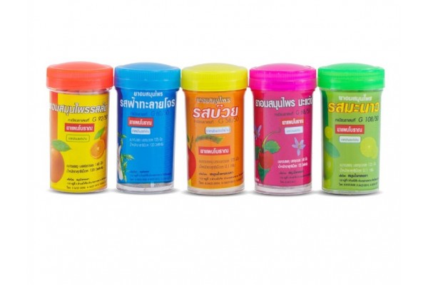 (УПАКОВКА 24 ШТ) Травяные шарики для лечения кашля, першения и болей в горле от Kongka Herb MIX FLAVOR LOZENGE